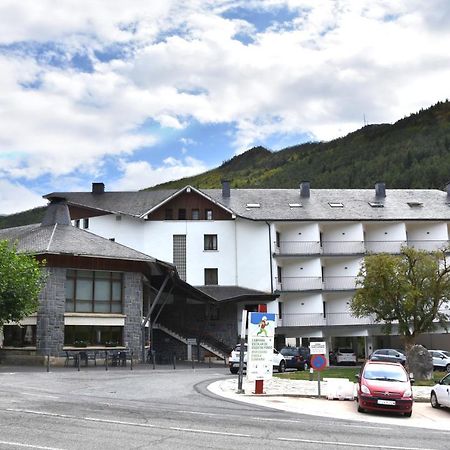Hotel Y Apartamentos Snoe איסאבה מראה חיצוני תמונה