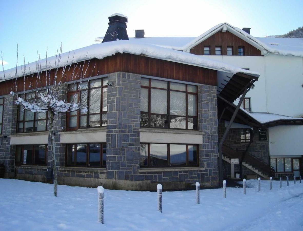 Hotel Y Apartamentos Snoe איסאבה מראה חיצוני תמונה
